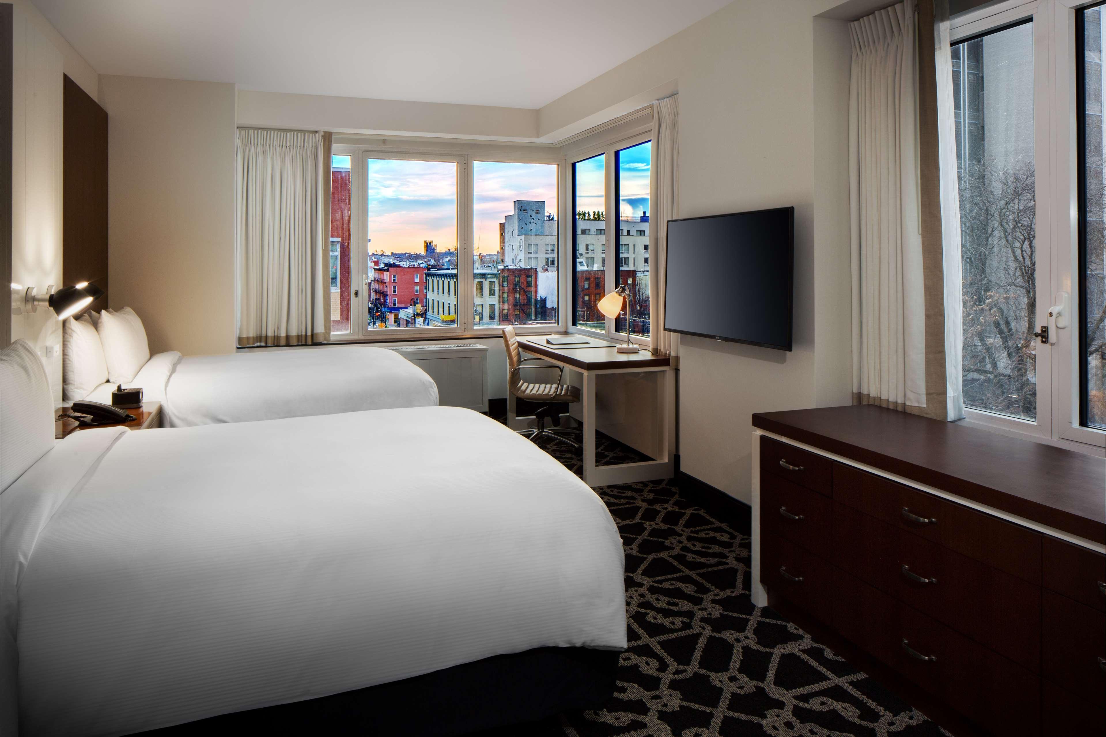 Hilton Brooklyn - Newly Renovated 4*