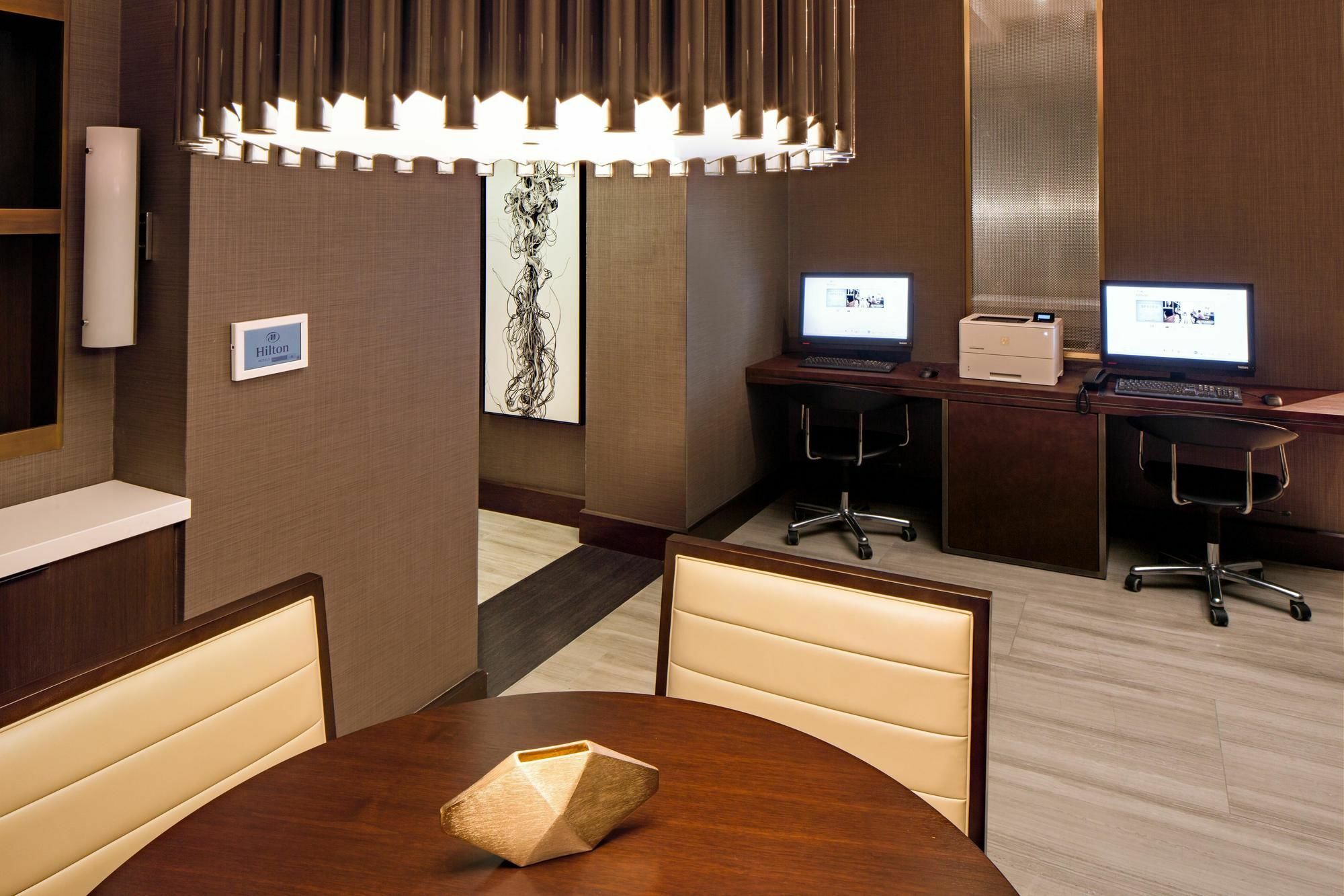 Hilton Brooklyn - Newly Renovated 4* New York